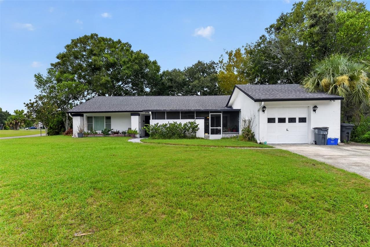 30 Casper Dr., Palm Coast, FL 32137