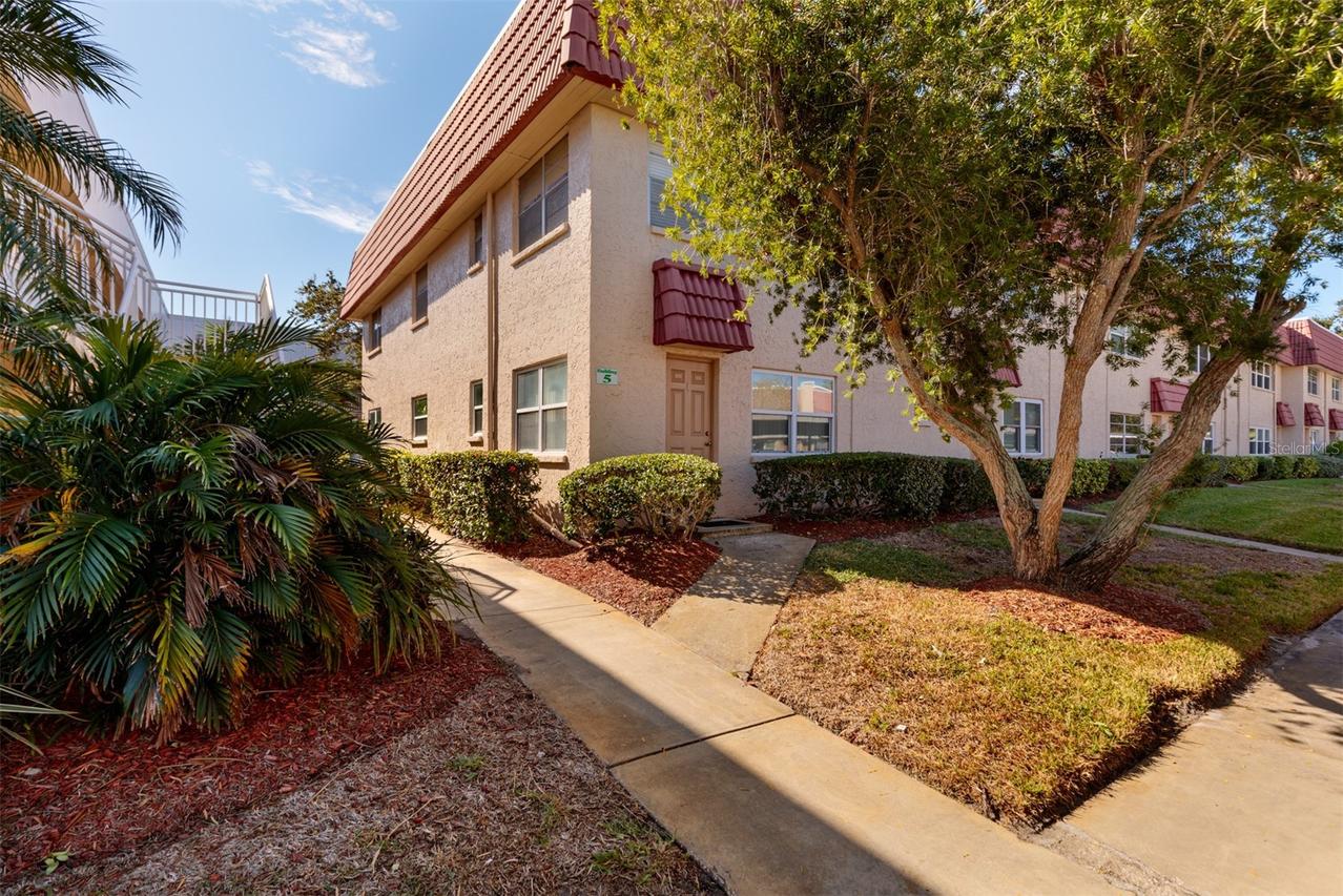 10036 63rd Ave. #17, St Petersburg, FL 33708