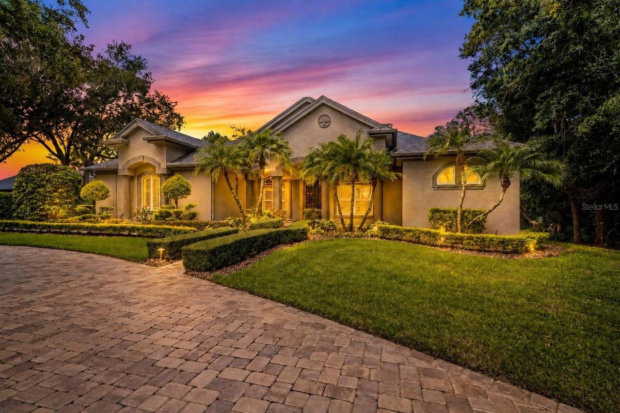 2805 Berwick Dr., Tarpon Springs, FL 34688
