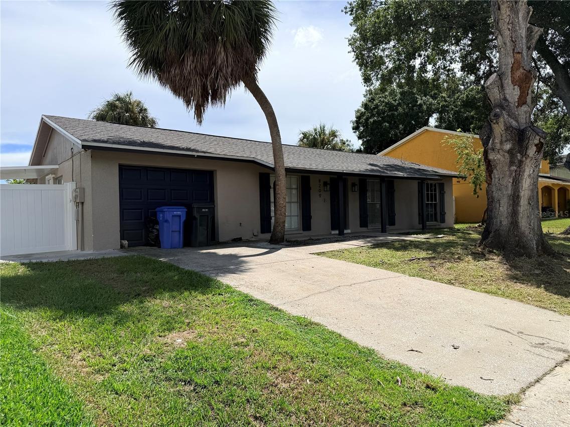 8209 Vassar Cir., Tampa, FL 33634