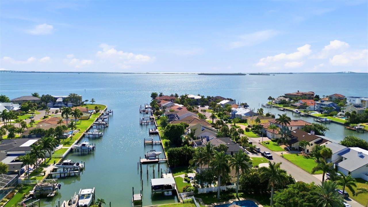 137 12th St., Tierra Verde, FL 33715