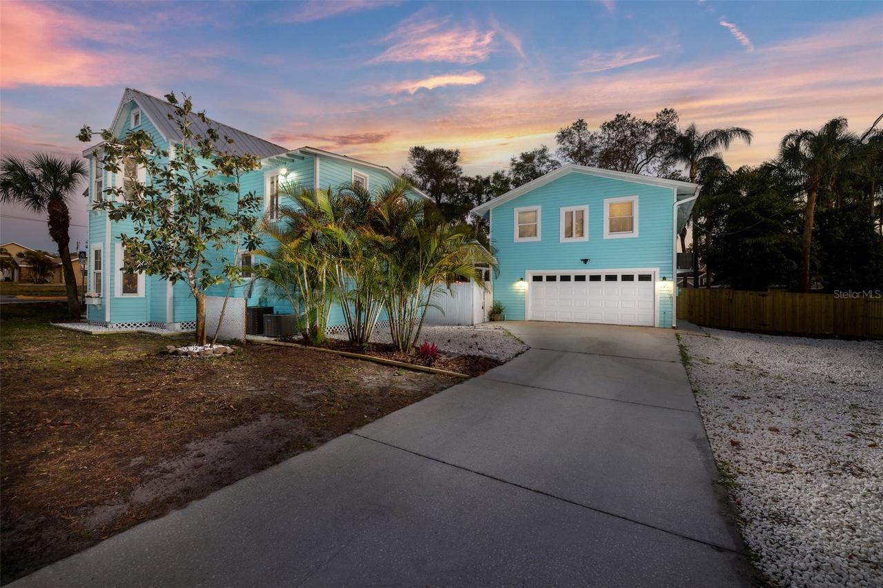 551 Omaha St., Palm Harbor, FL 34683