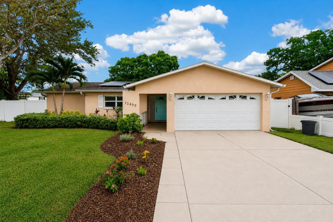 12499 82nd Ter., Seminole, FL 33772