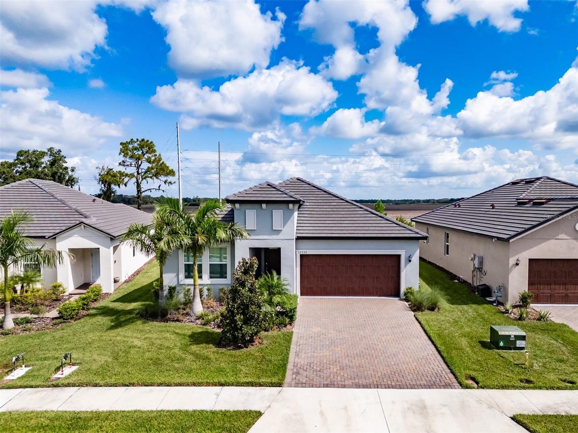 12720 Tahitian Pearl Cir., Parrish, FL 34219
