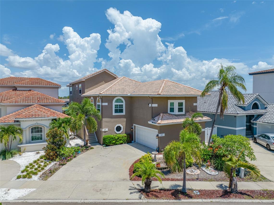 861 Symphony Isles Blvd., Apollo Beach, FL 33572