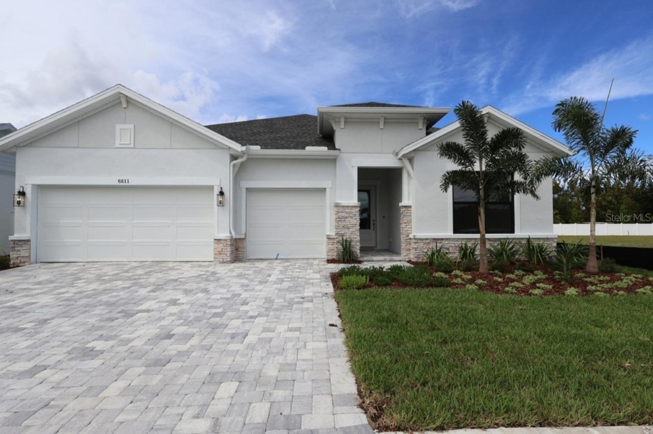 6811 Heron Meadow Dr., Sarasota, FL 34241