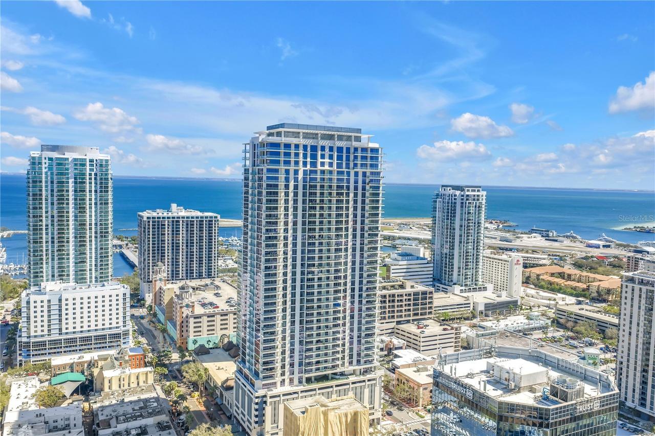 275 1st Ave. #3704, St Petersburg, FL 33701