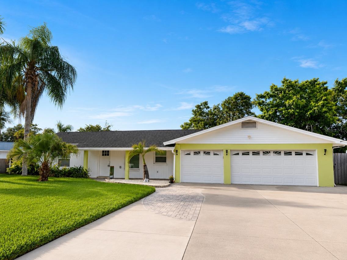 8715 Driftwood Dr., Tampa, FL 33615