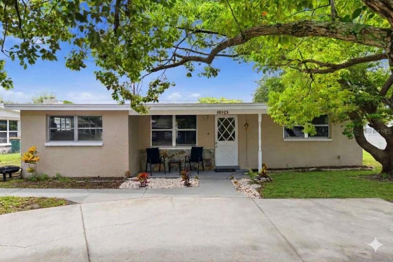 10923 109th Way, Seminole, FL 33778