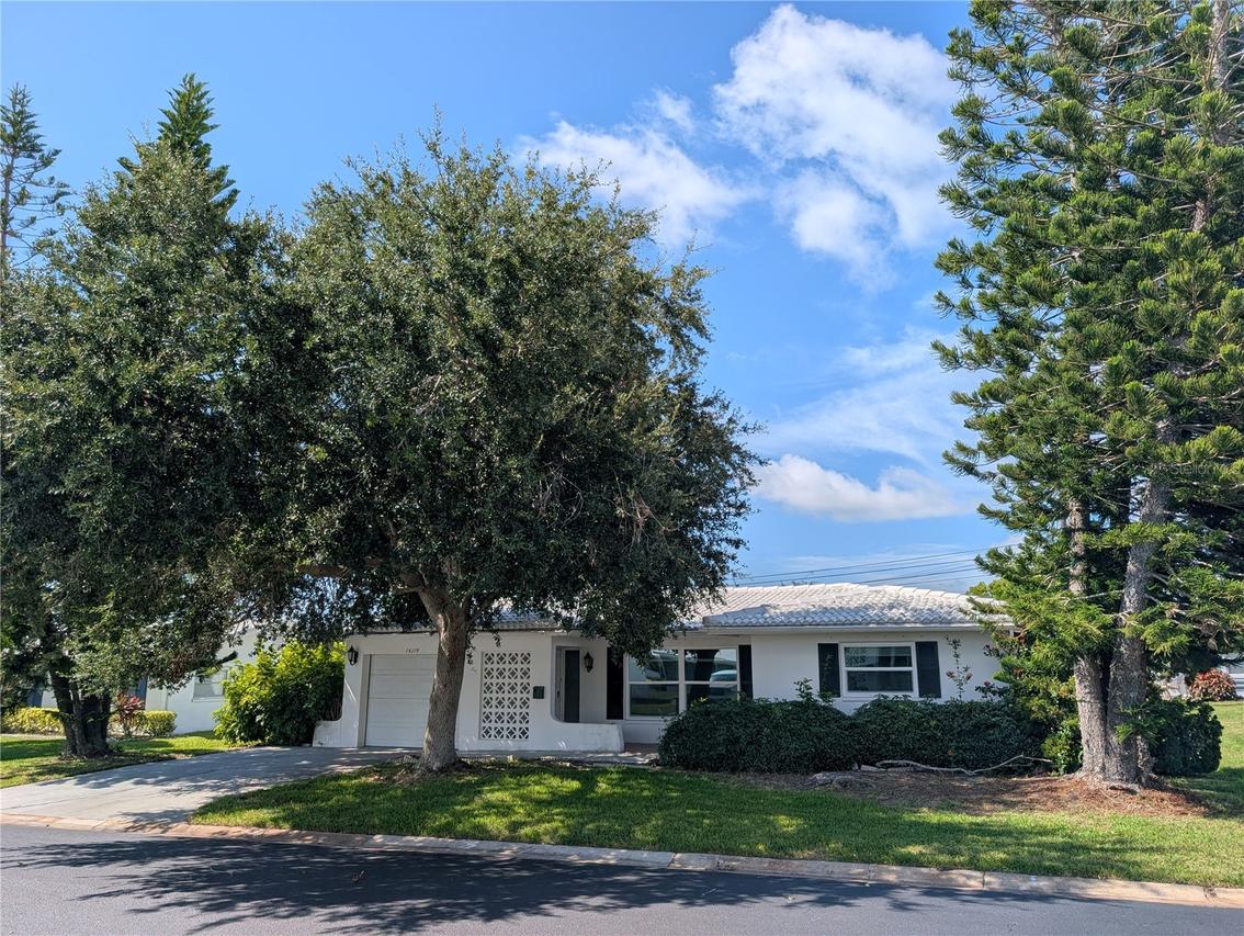 14119 88th Ave., Seminole, FL 33776