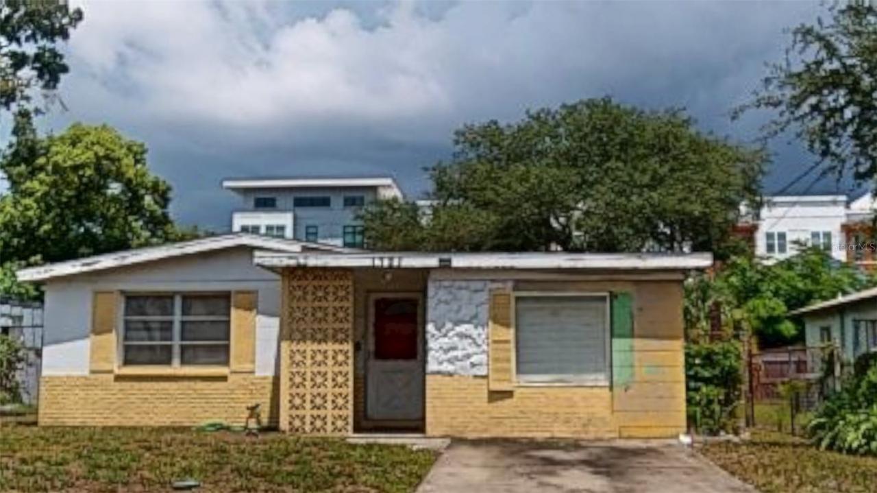 1721 W North B St., Tampa, FL 33606