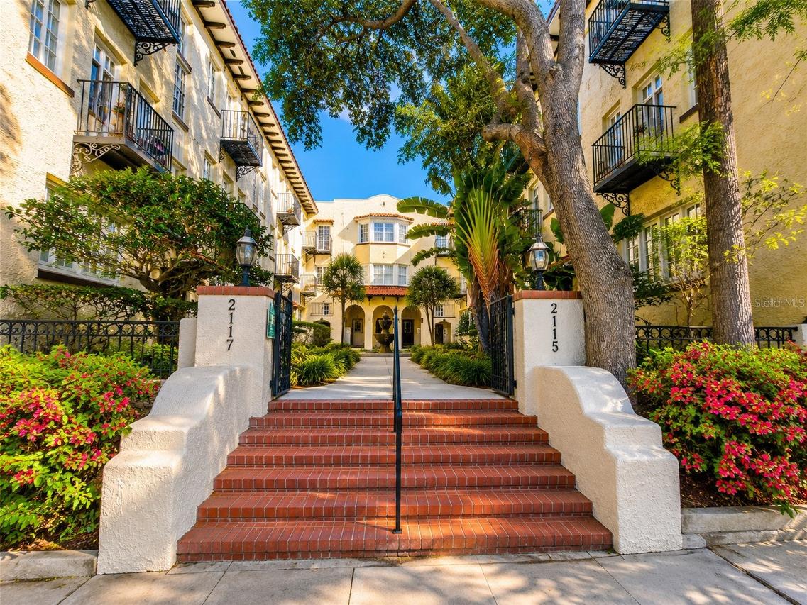 2117 W Dekle Ave. #H2, Tampa, FL 33606