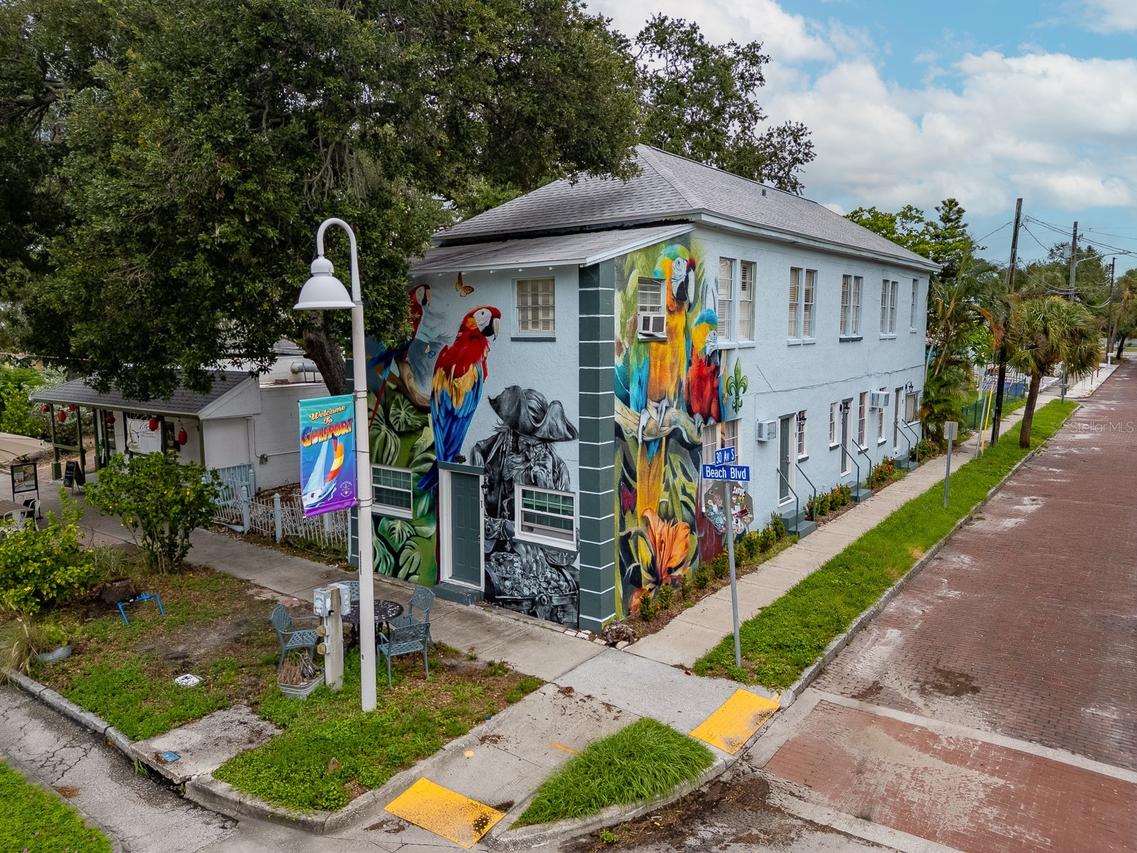 2938 Beach Blvd., Gulfport, FL 33707