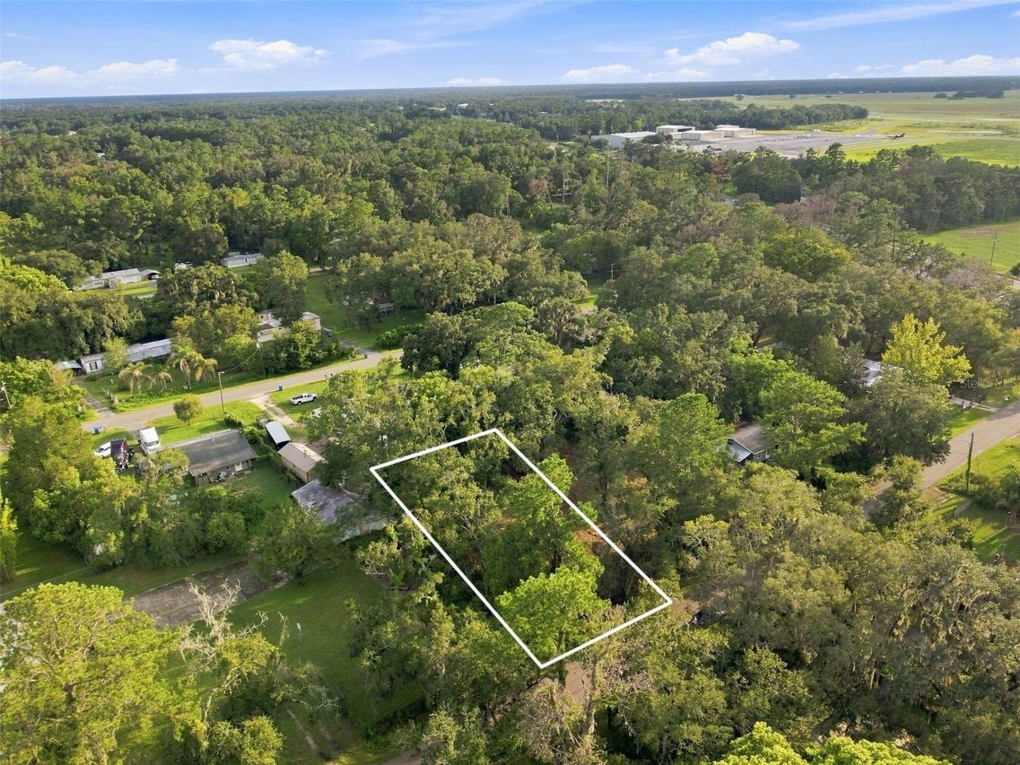 Nicholas Ave., Brooksville, FL 34604