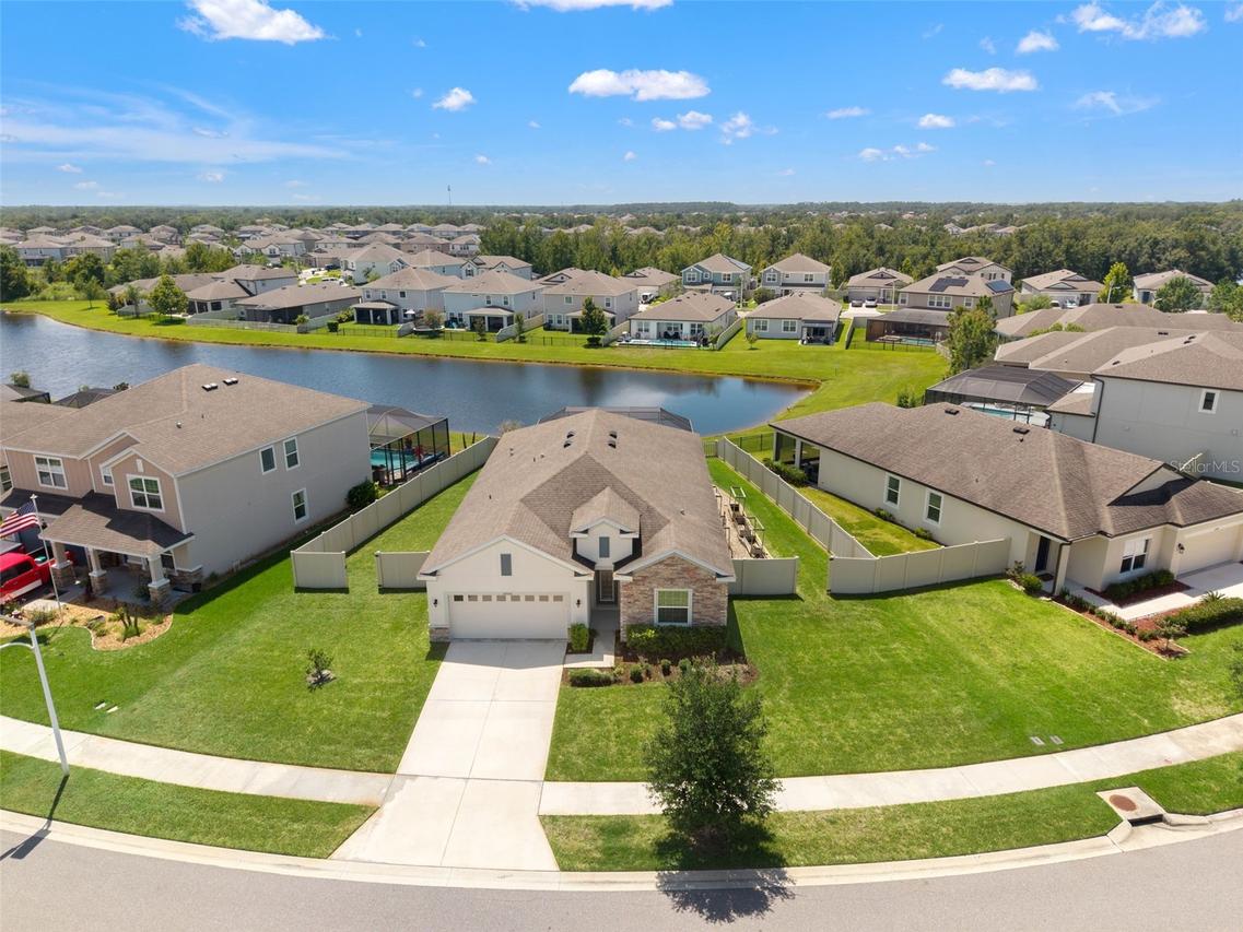 30908 Parrot Reef Ct., Wesley Chapel, FL 33545