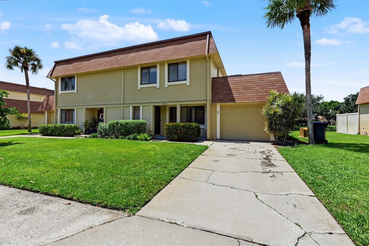 8414 17th St., St Petersburg, FL 33702