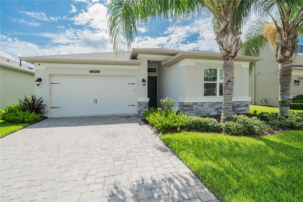 3290 Great Banyan Way, Wesley Chapel, FL 33543