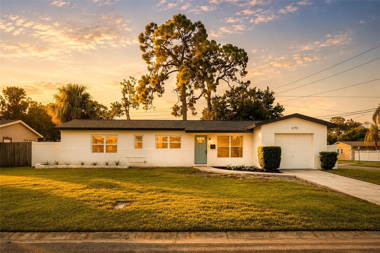 6790 32nd Ave., St Petersburg, FL 33710