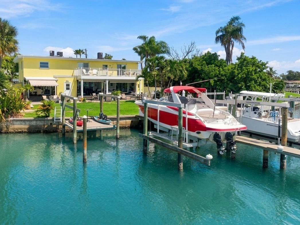 245 116th Ave., Treasure Island, FL 33706