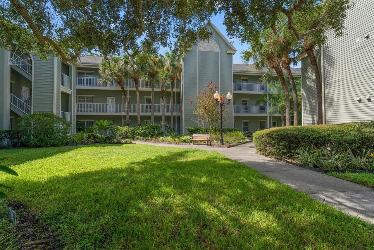 330 Promenade Dr. #206, Dunedin, FL 34698