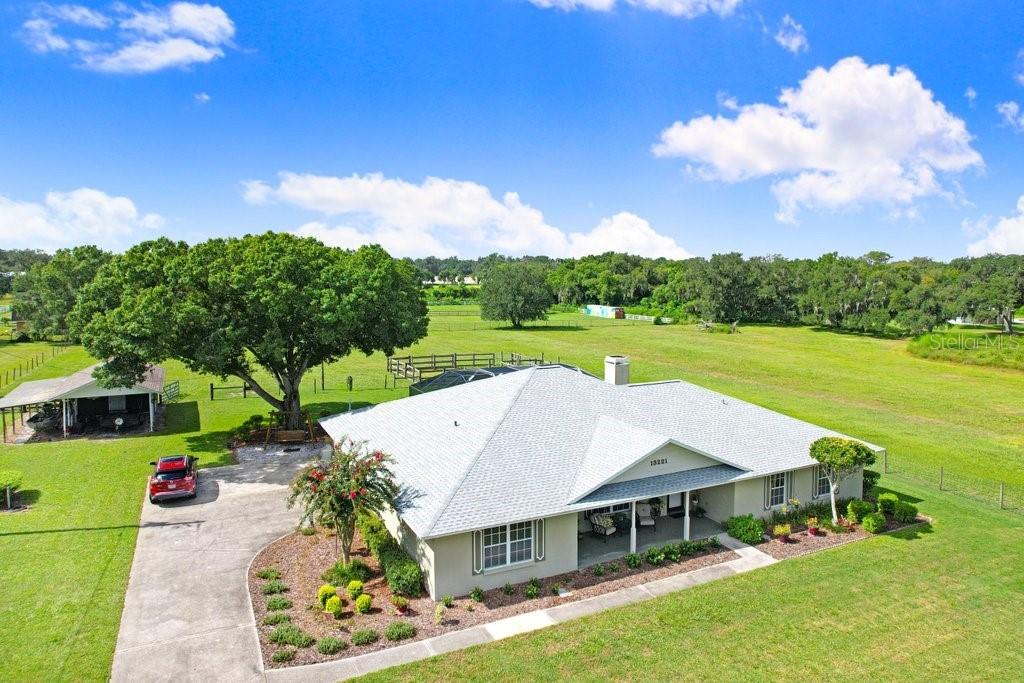 13221 Tom Gallagher Rd., Dover, FL 33527