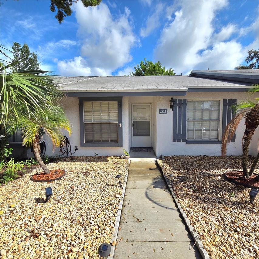 7249 Parkside Villas Dr., St Petersburg, FL 33709