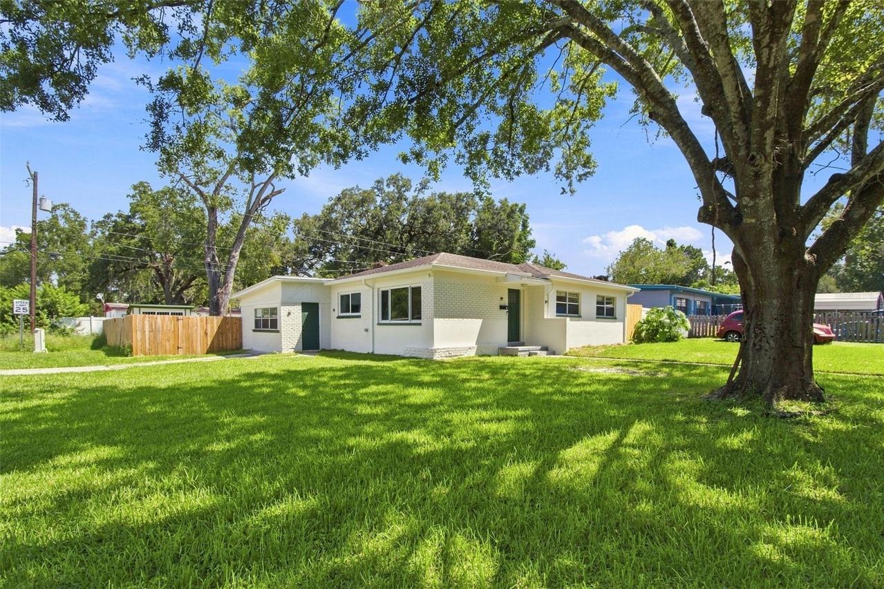 2002 E Hamilton Ave., Tampa, FL 33610