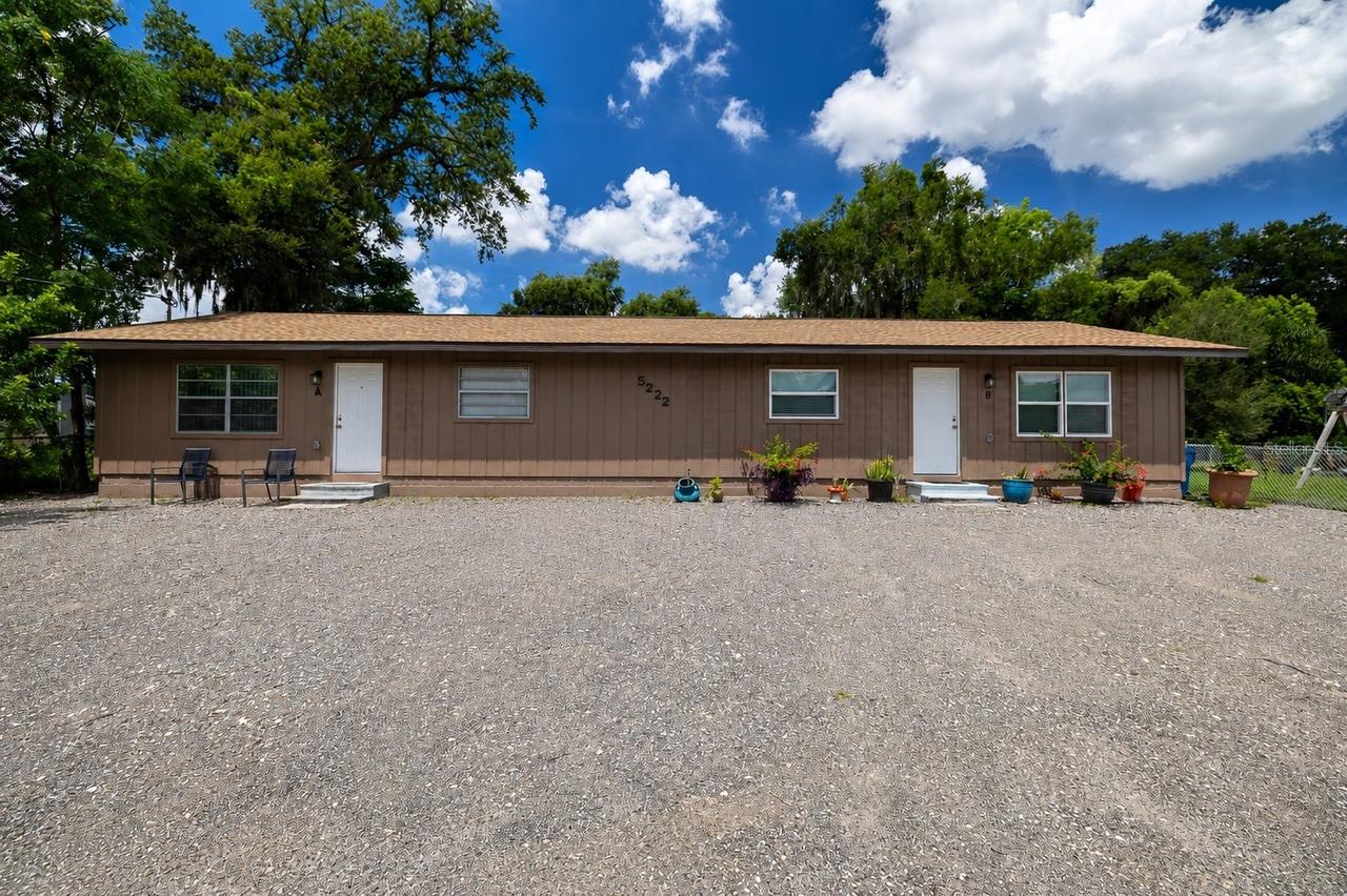5222 Bogdonoff Dr., Seffner, FL 33584