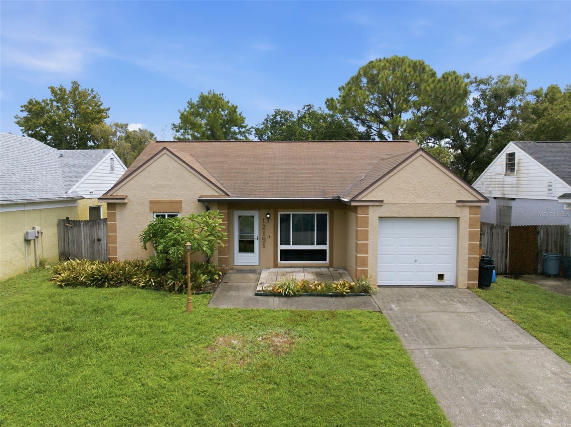 12151 76th St., Largo, FL 33773