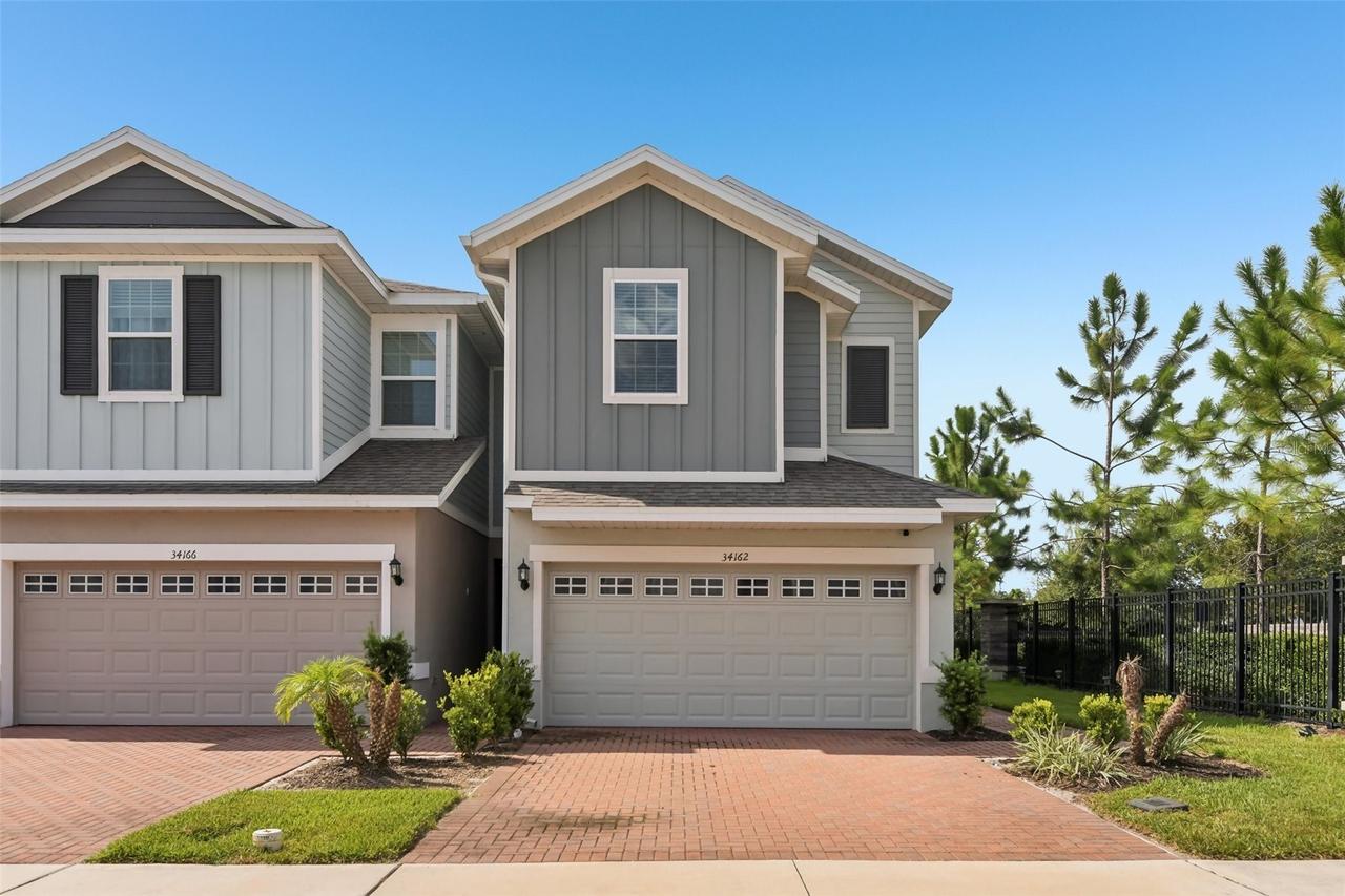 34162 Rogallo Ln., Wesley Chapel, FL 33545