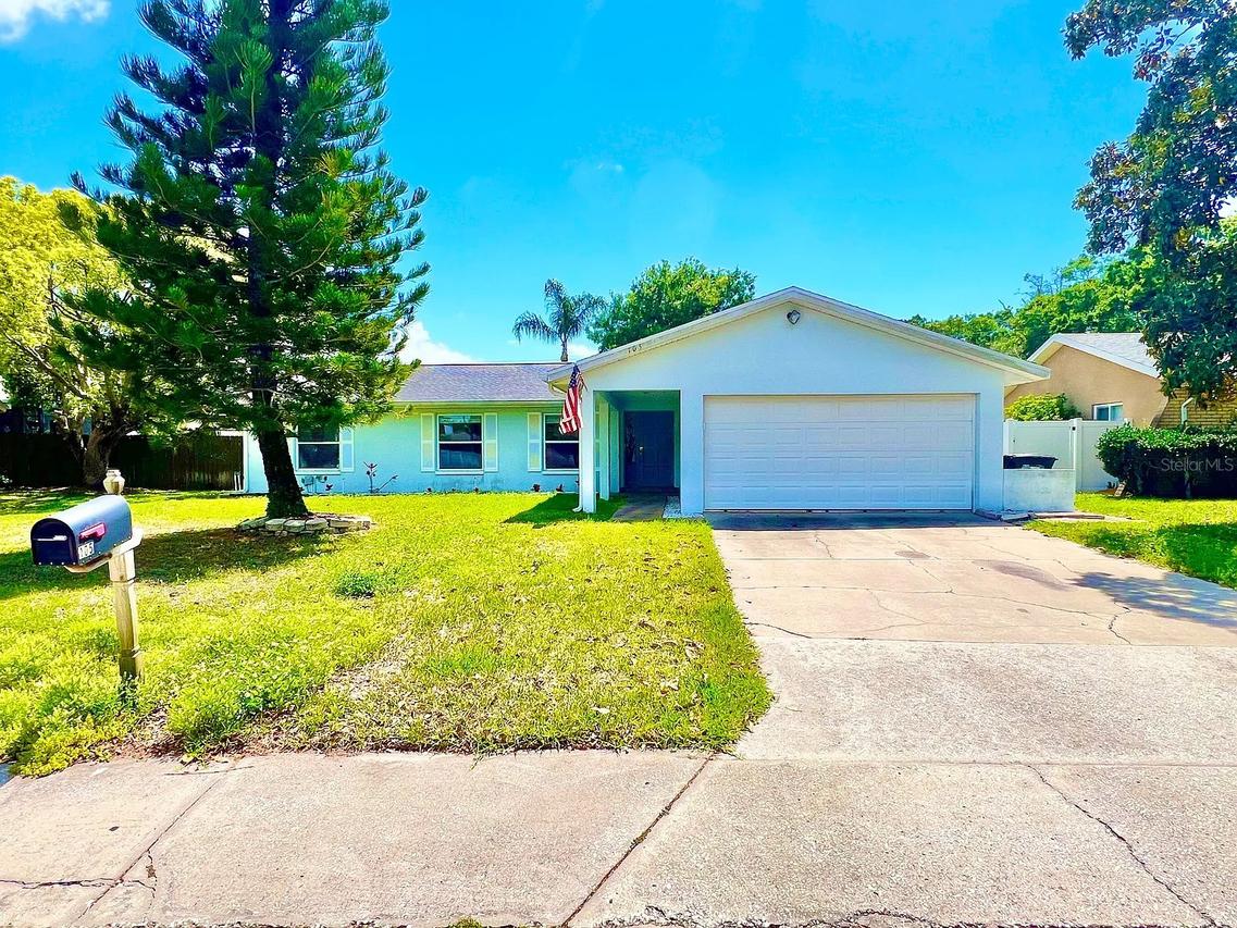 105 N Bay Hills Blvd., Safety Harbor, FL 34695