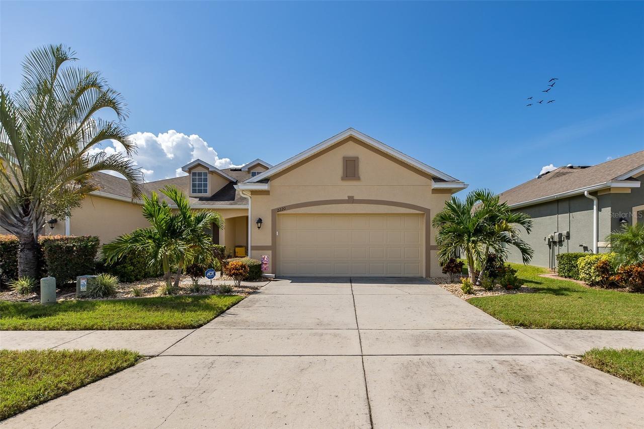 2220 Parrot Fish Dr., Holiday, FL 34691