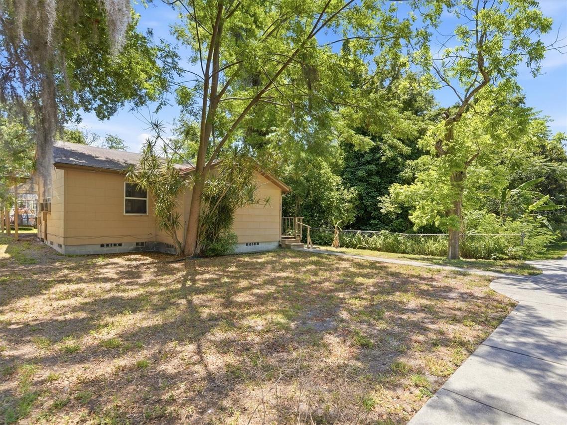 230 6th Ave., Safety Harbor, FL 34695