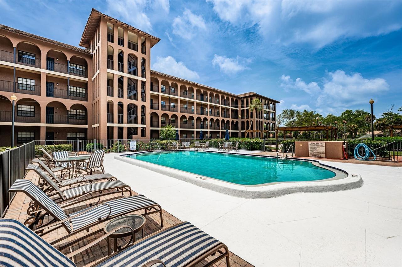 6100 Gulfport Blvd. #405, Gulfport, FL 33707