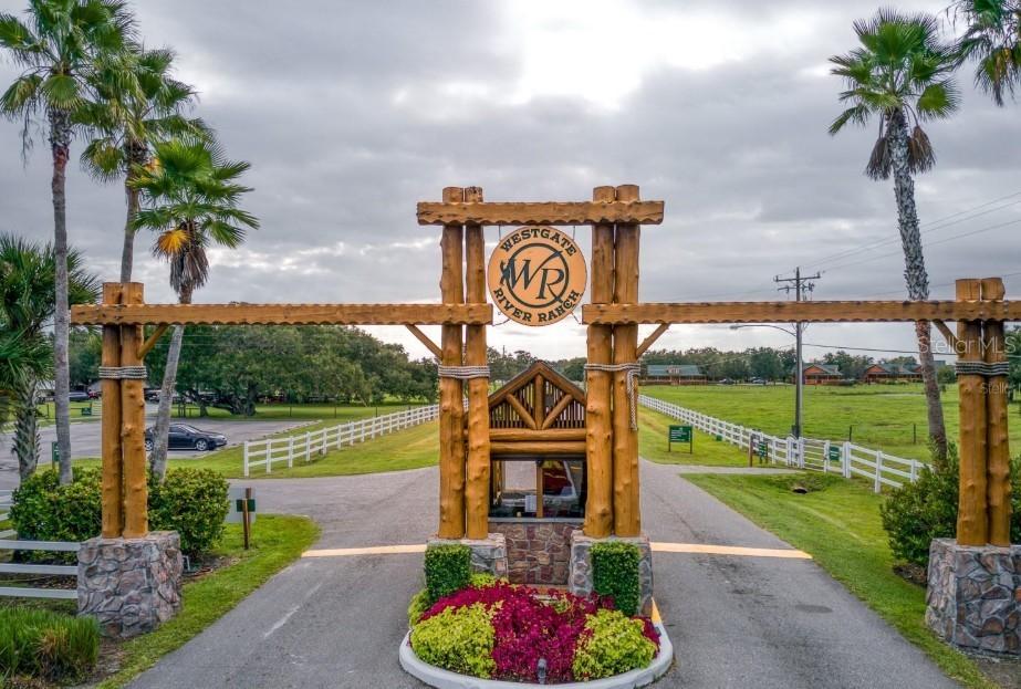 Canterbury Dr. #4, Lake Wales, FL 33898
