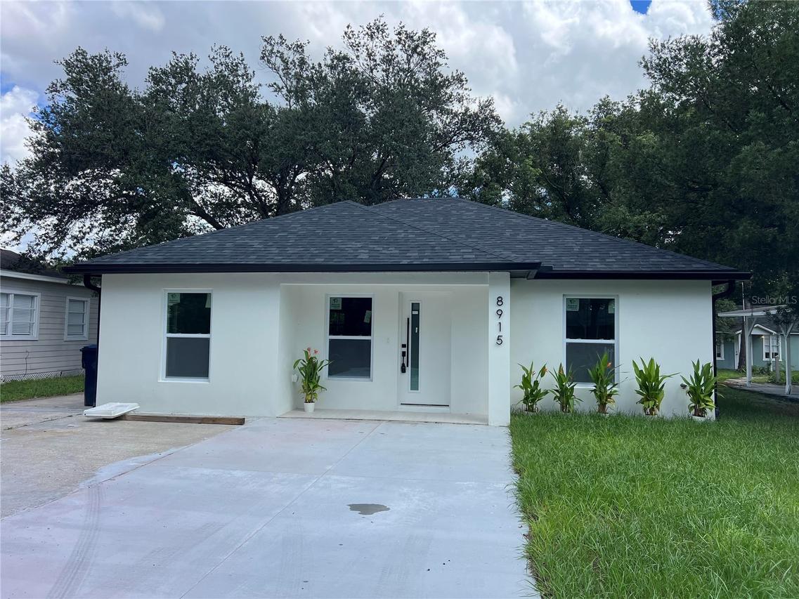 8915 N Willow Ave., Tampa, FL 33604