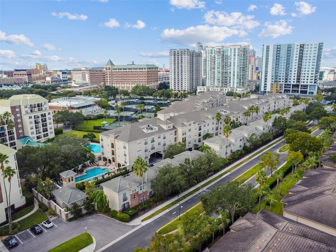 501 Knights Run Ave. #2211, Tampa, FL 33602