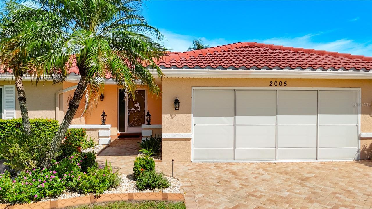 2005 New Bedford Dr., Sun City Center, FL 33573