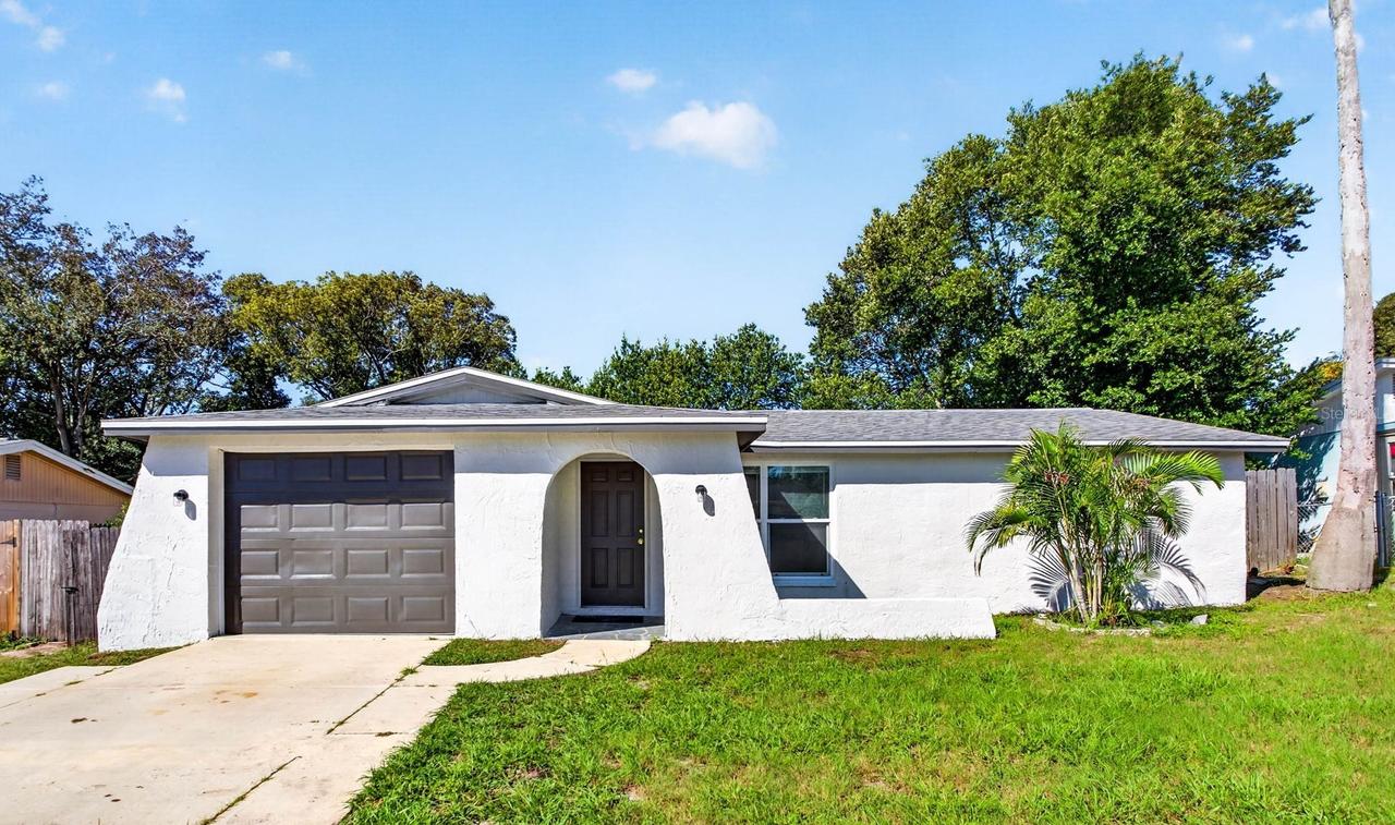 9831 Rainbow Ln., Port Richey, FL 34668