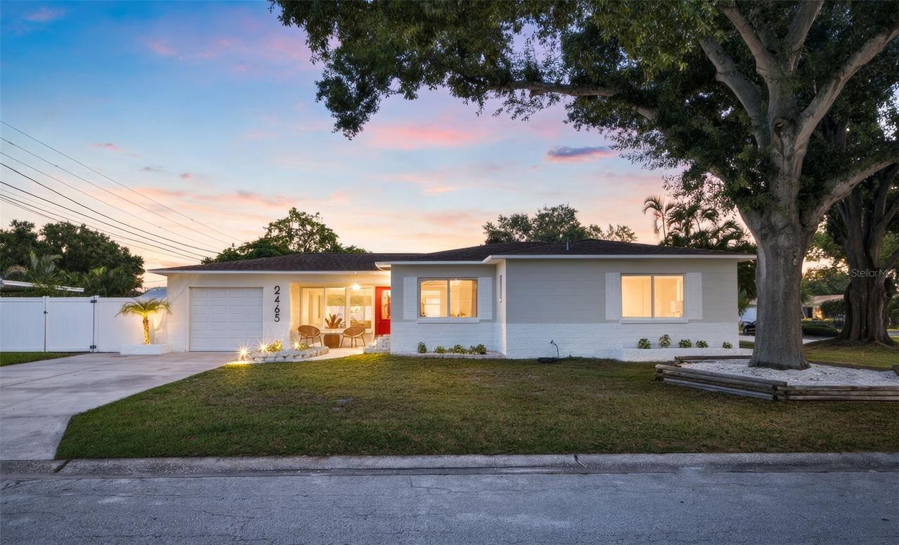 2465 38th St., St Petersburg, FL 33713