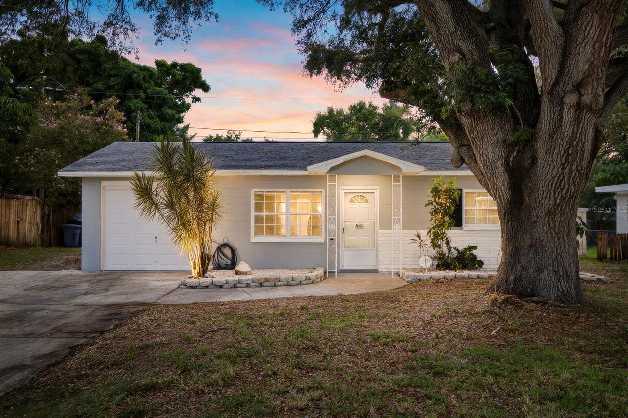 5392 44th Ave., St Petersburg, FL 33709