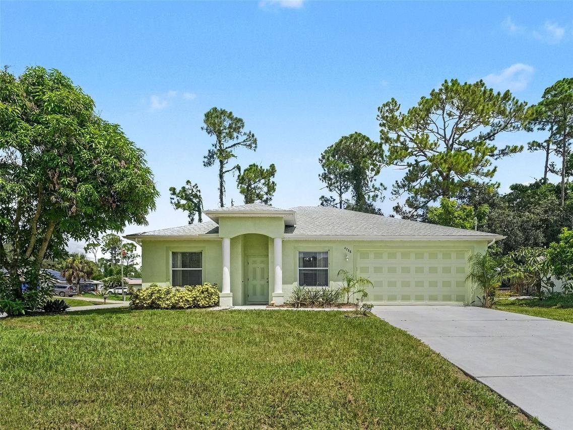 4288 Dureve Ave., North Port, FL 34286