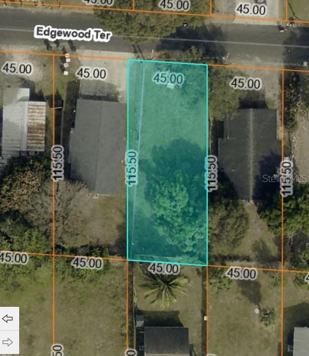 Edgewood Ter., Fort Pierce, FL 34950