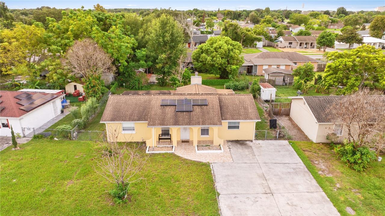 558 Broadmoor Dr., Orlando, FL 32809