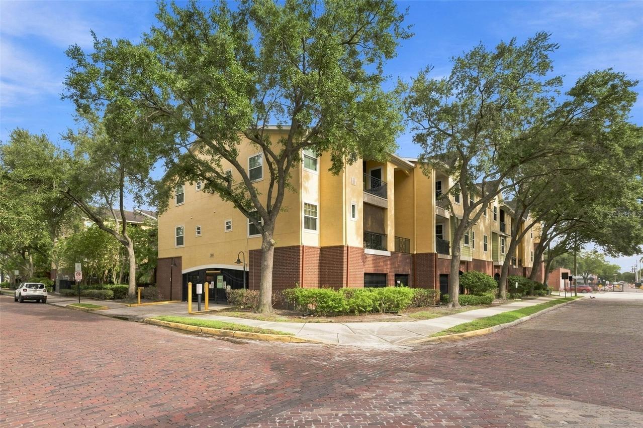 2010 E Palm Ave. #14320, Tampa, FL 33605
