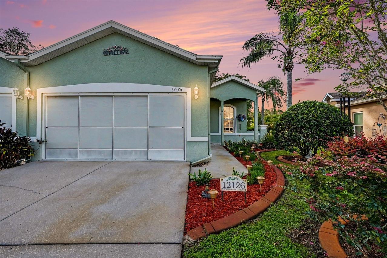 12126 Tournament View Ave, New Port Richey, FL 34654