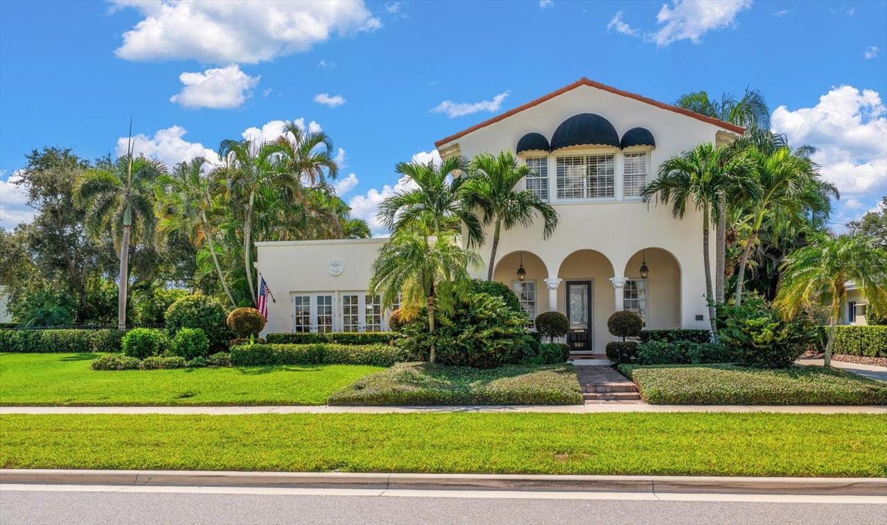 561 Palmetto Rd., Belleair, FL 33756