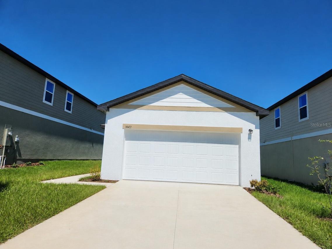 38451 Honeysuckle Dr., Dade City, FL 33525