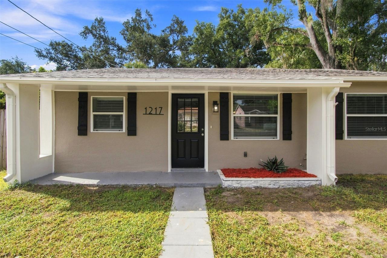 1217 E Norfolk St., Tampa, FL 33604