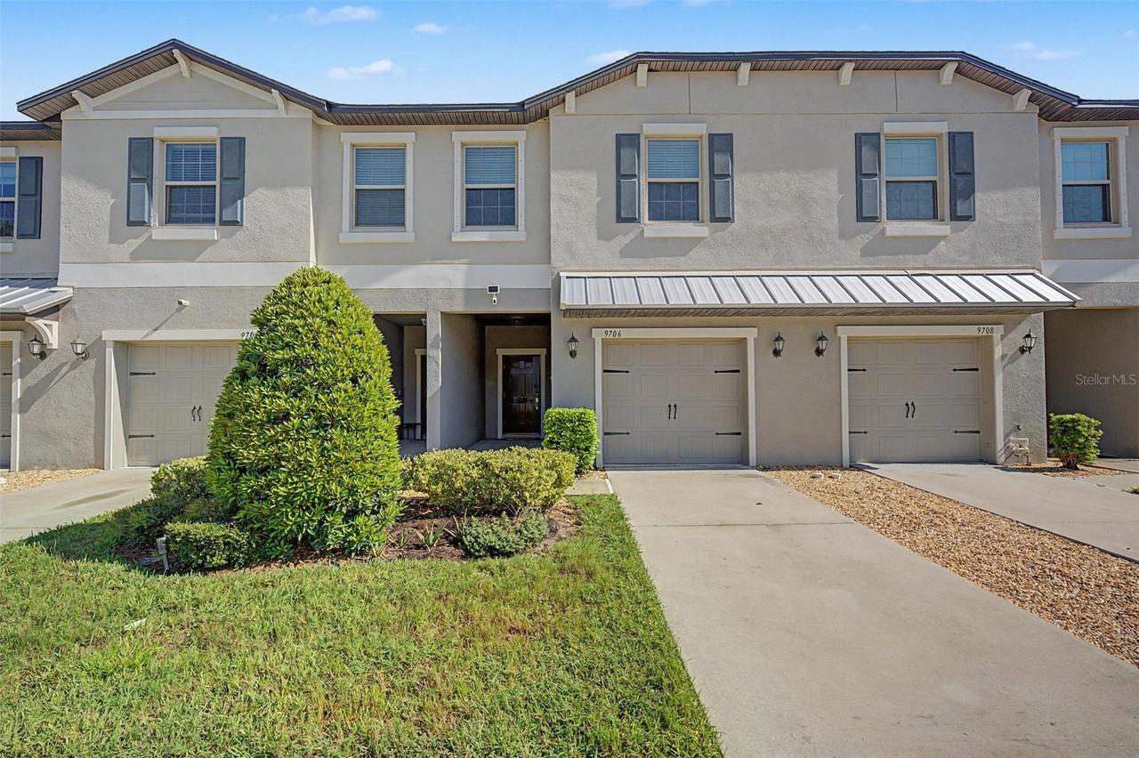 9706 Pembrooke Pines Dr., Sun City Center, FL 33573